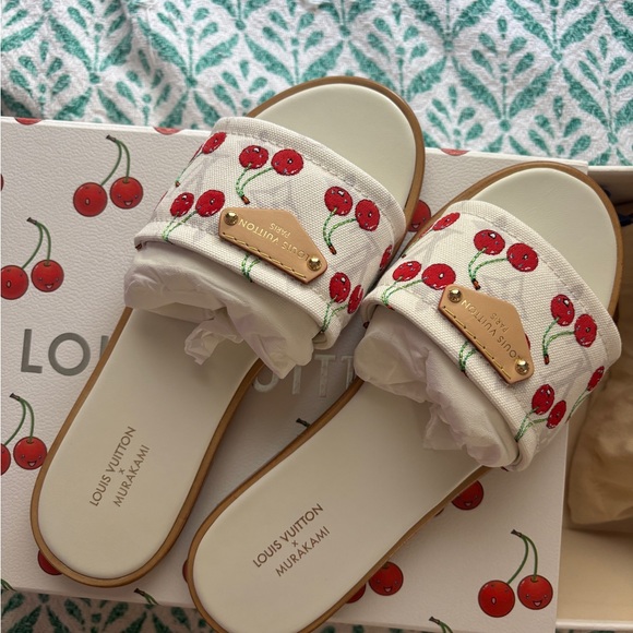 Louis Vuitton x Takashi Murakami White Cherry Print Slides - Picture 1 of 6